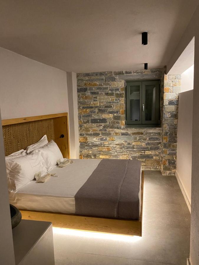 Ej Boutique Suites Milína Eksteriør bilde